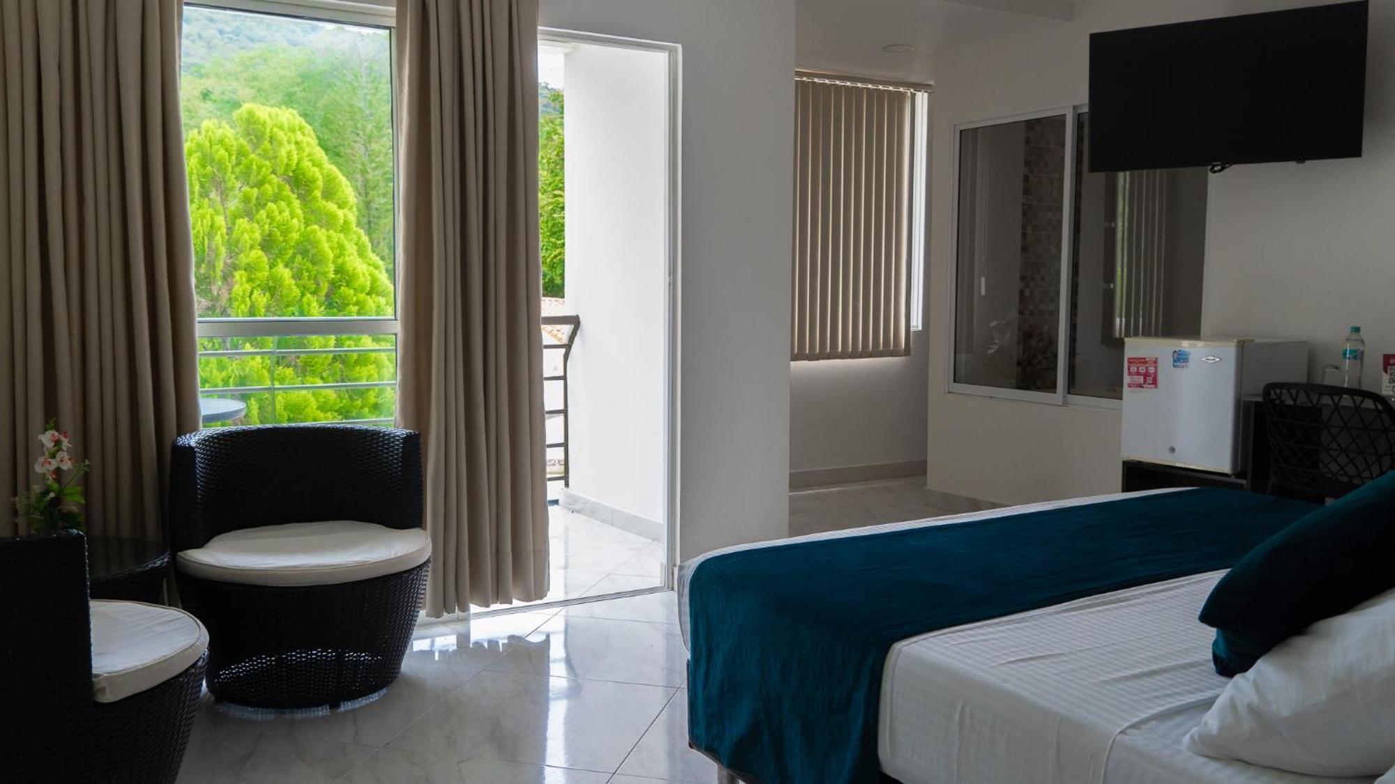 Hotel Campestre Santa Catalina San Gil Buitenkant foto